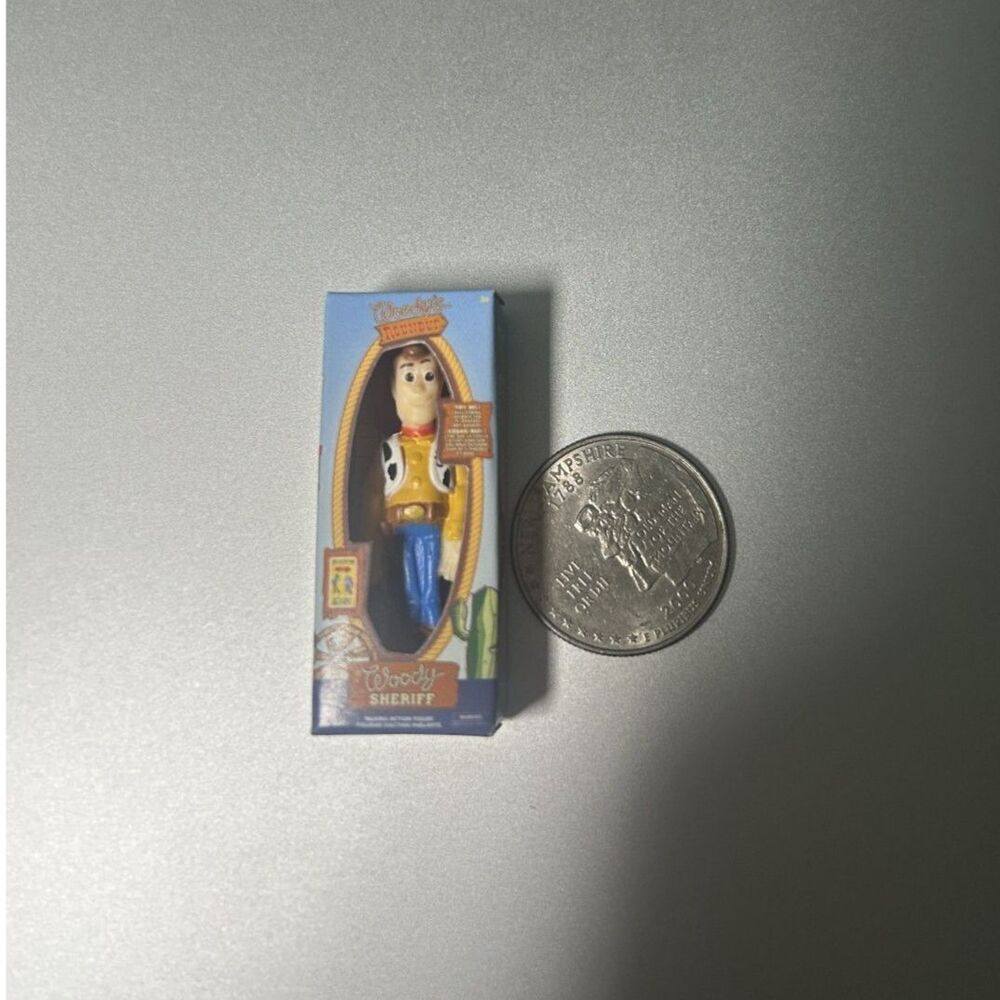 Zuru 5 Surprise Mini Brands Disney Advent Calendar Woody Figure